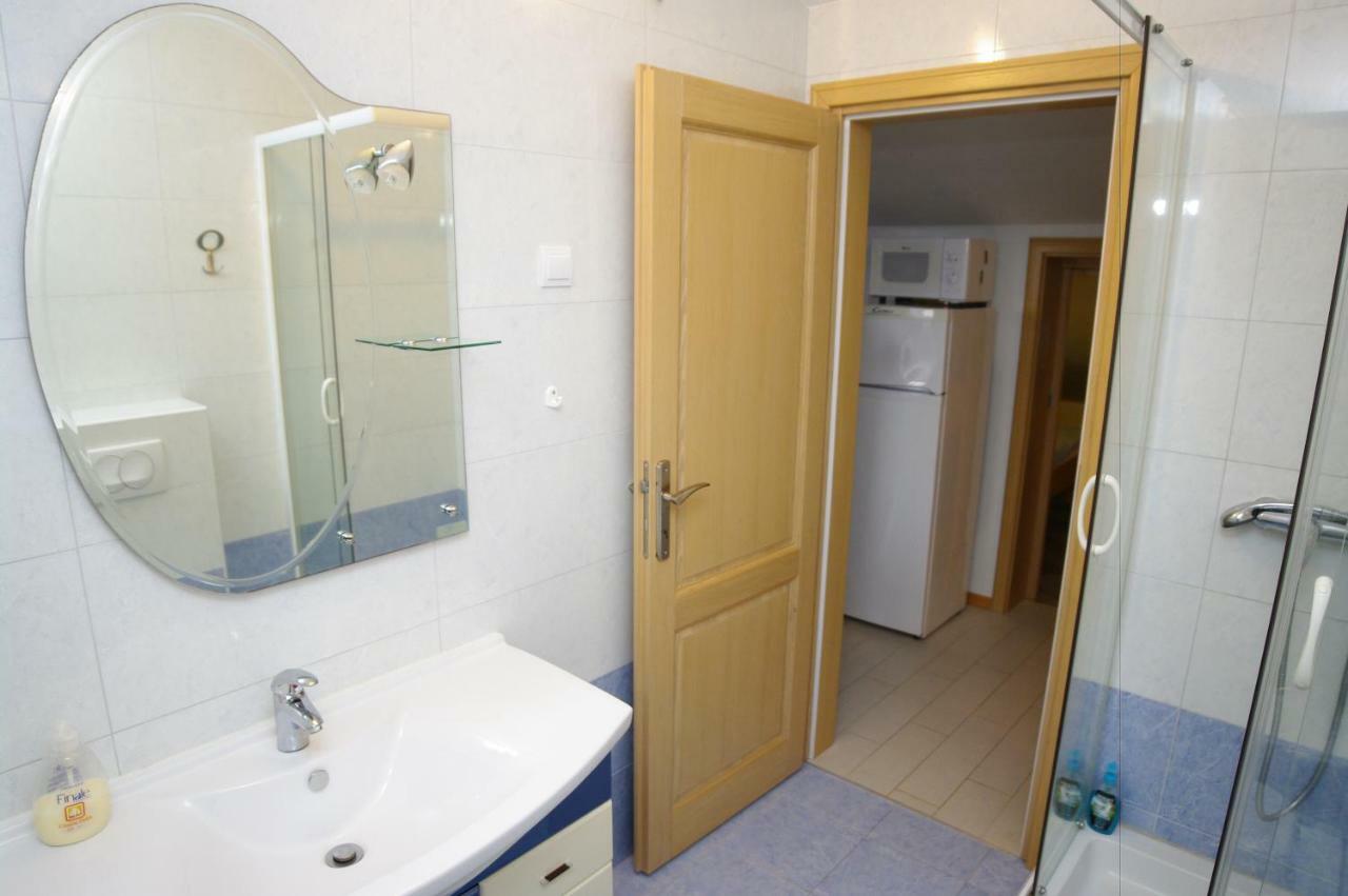 Apartments Cezar Vinkuran Exterior photo
